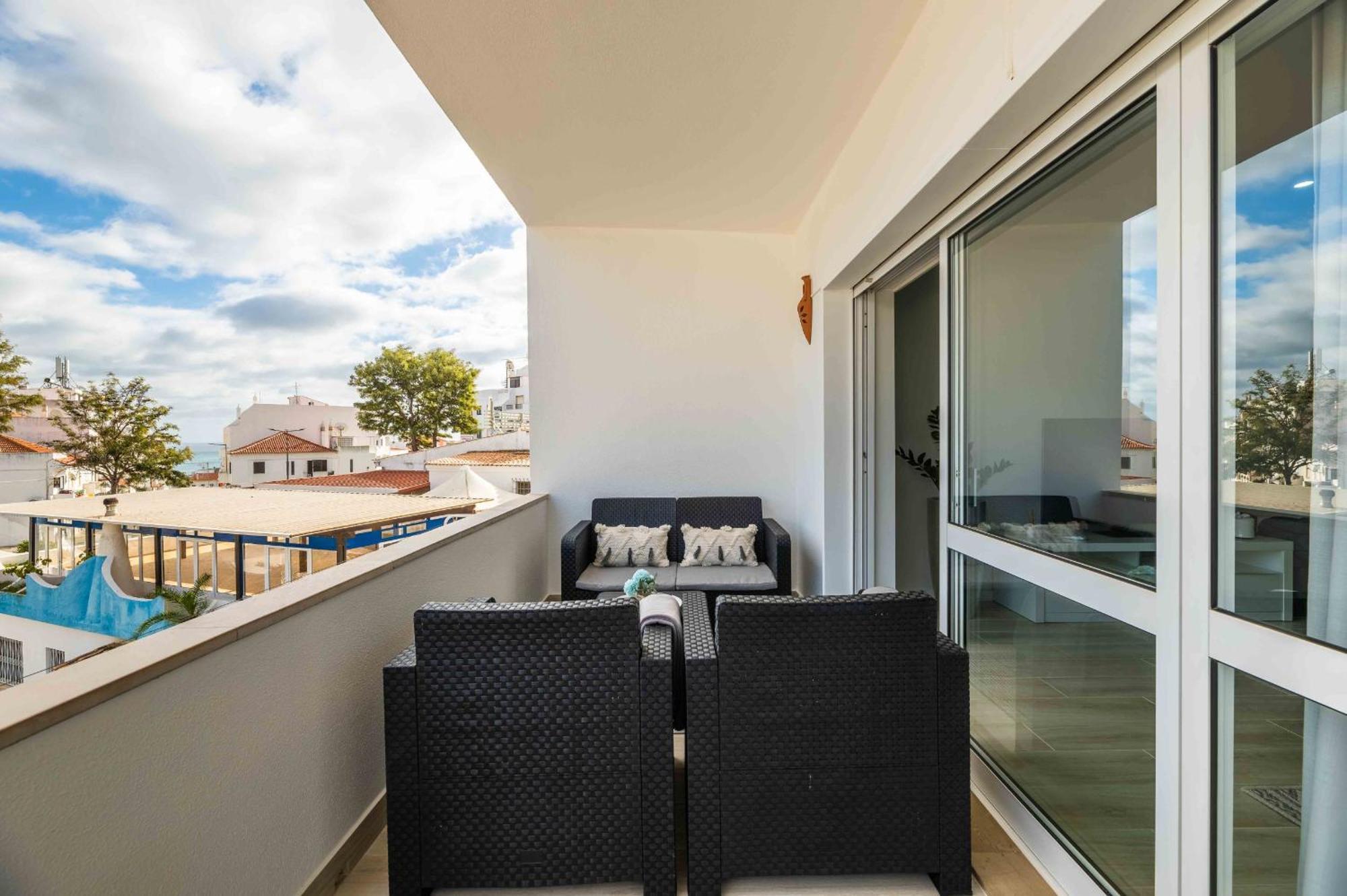 Casa Santa Maria - Sea View - 500M From The Beach - Wifi Albufeira Ngoại thất bức ảnh